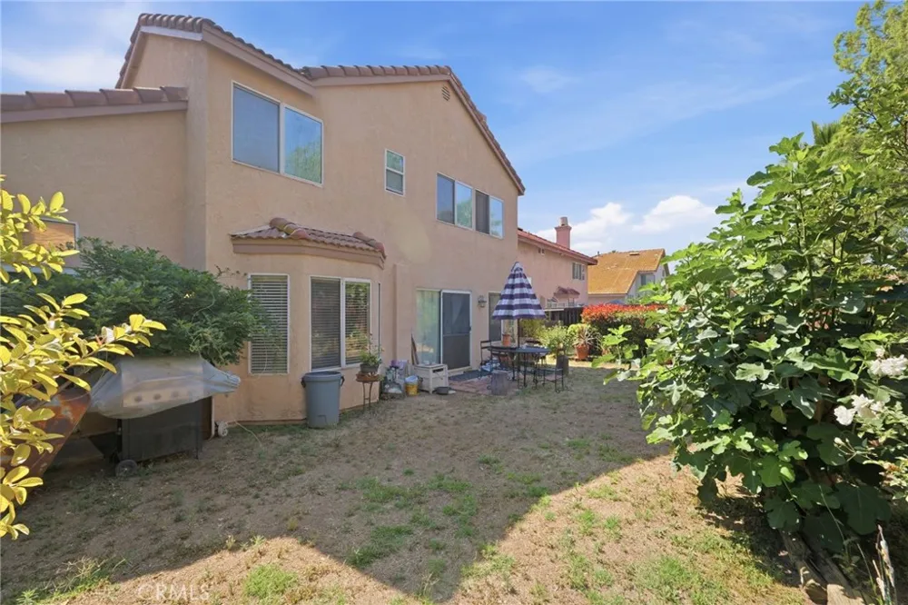 16799 Calle Pinata Moreno Valley, CA 92551