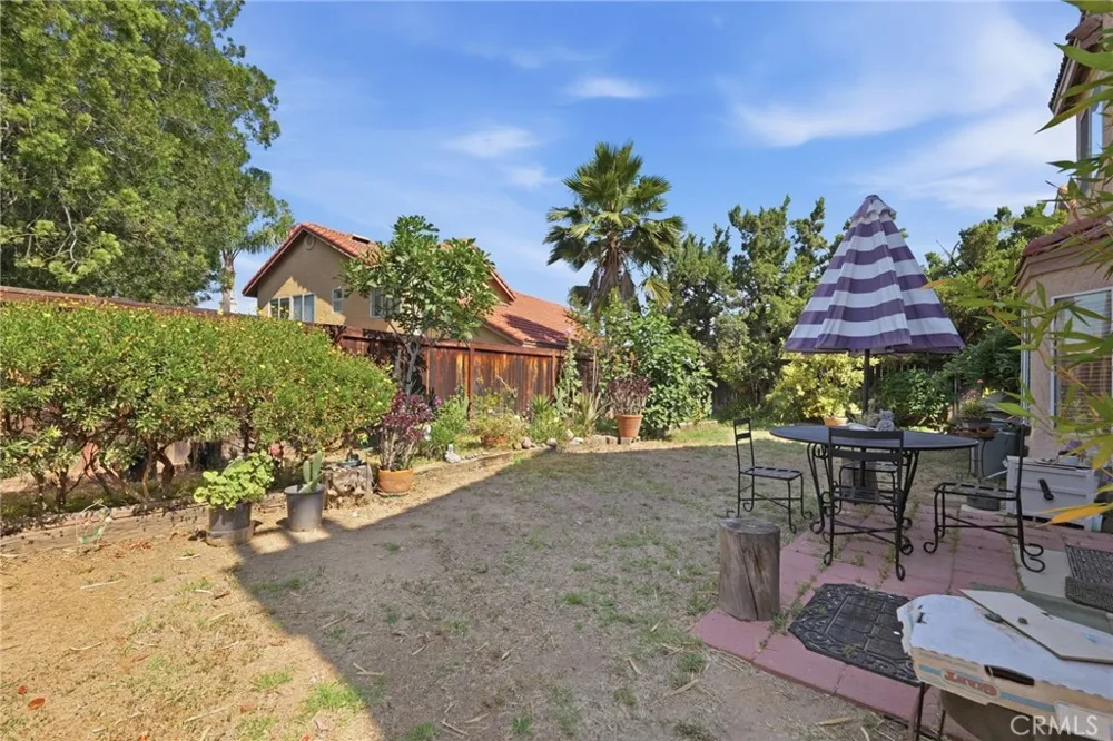 16799 Calle Pinata Moreno Valley, CA 92551