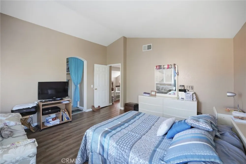 16799 Calle Pinata Moreno Valley, CA 92551