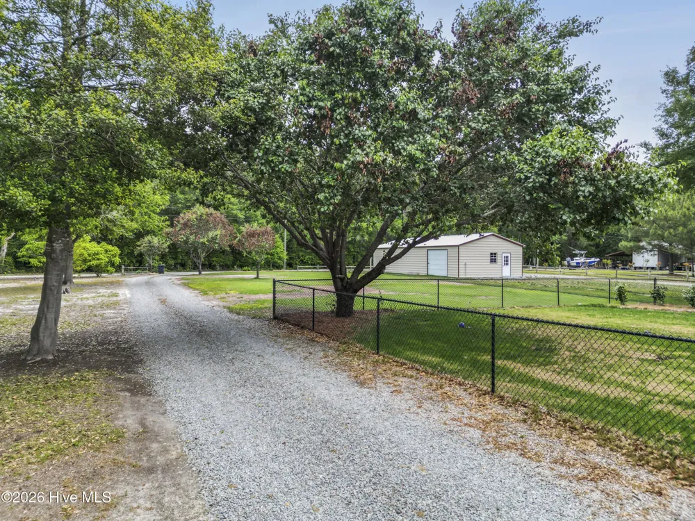 221 Estate Road Atkinson, NC 28421