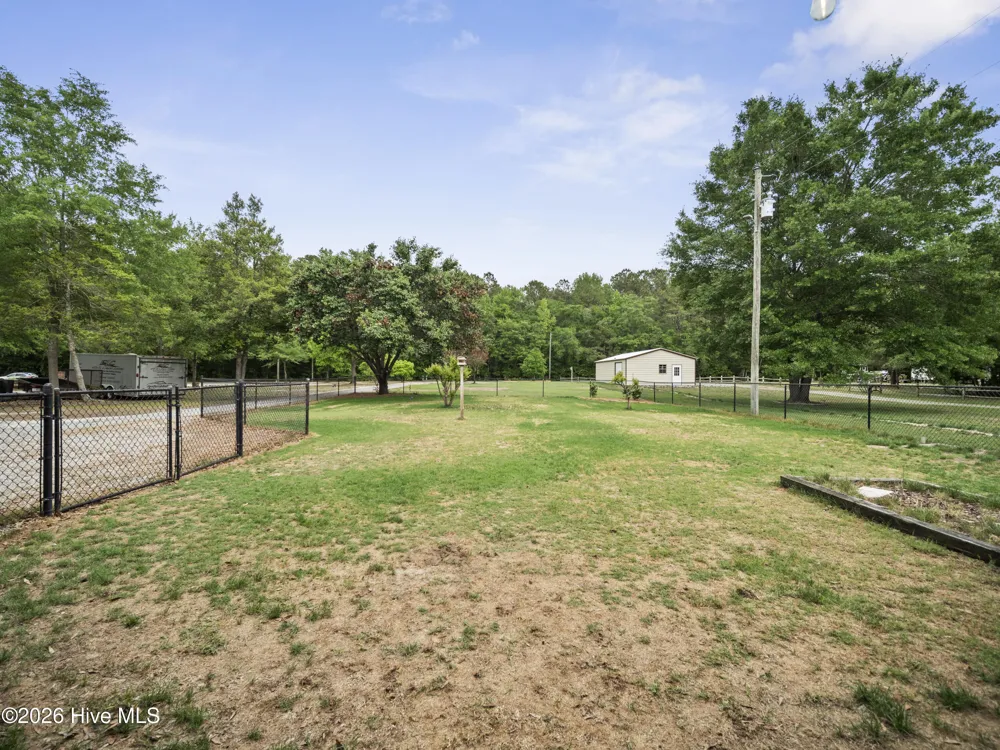 221 Estate Road Atkinson, NC 28421
