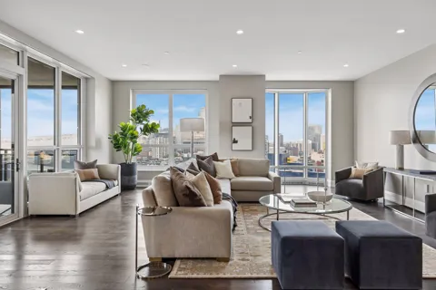 1111 W River Parkway #21B