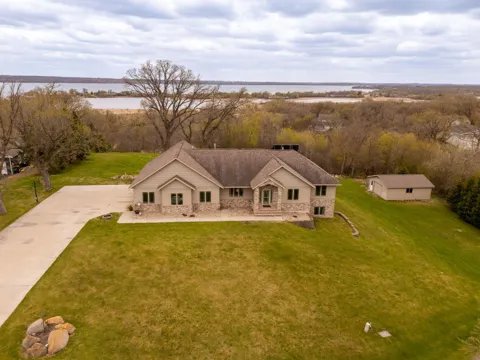 23829 Deer Lane