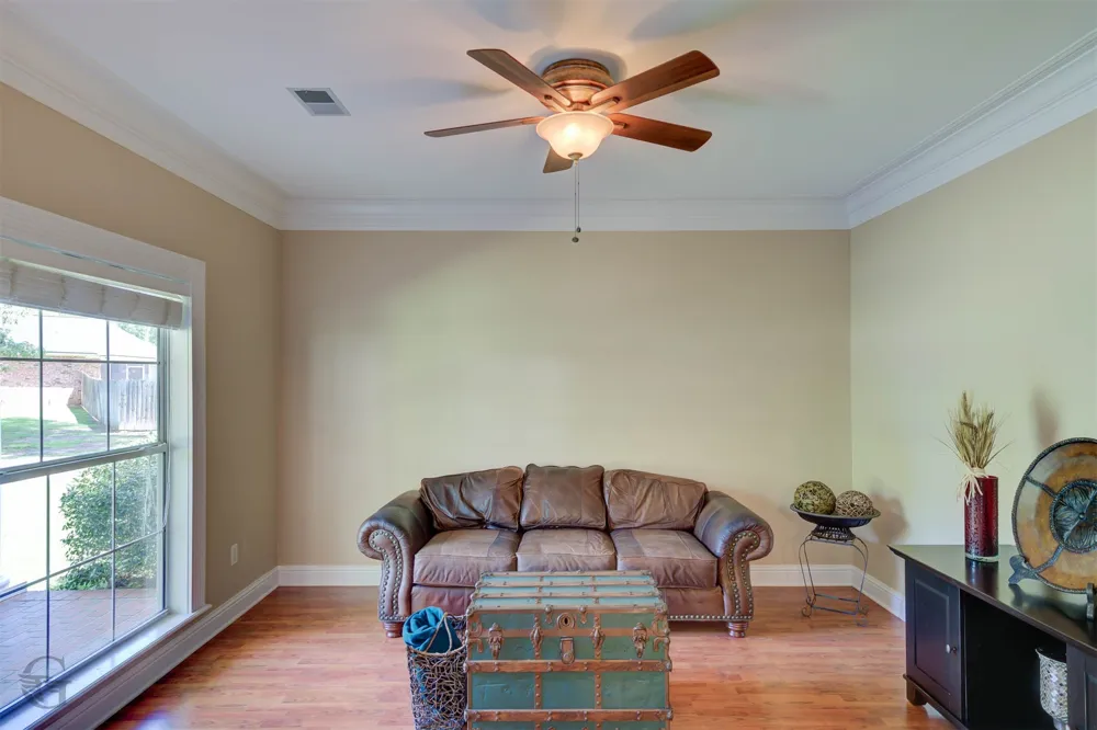 10685 Saint Charles Place Keithville, LA 71047