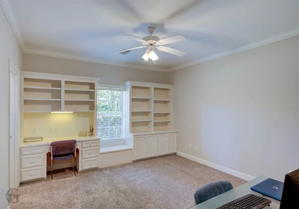10685 Saint Charles Place Keithville, LA 71047