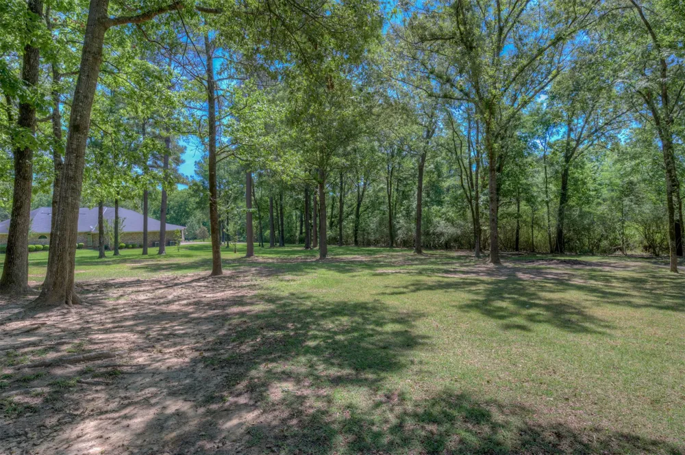 10685 Saint Charles Place Keithville, LA 71047