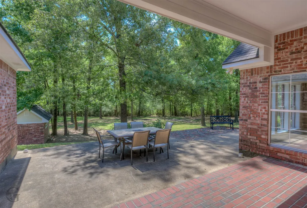 10685 Saint Charles Place Keithville, LA 71047