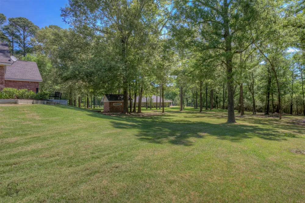 10685 Saint Charles Place Keithville, LA 71047
