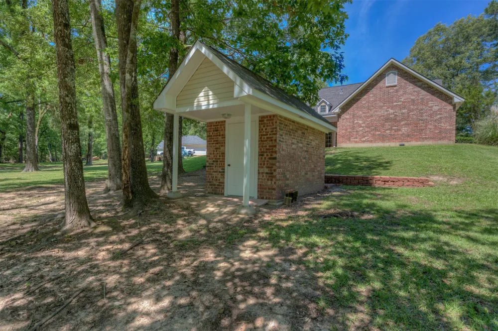 10685 Saint Charles Place Keithville, LA 71047