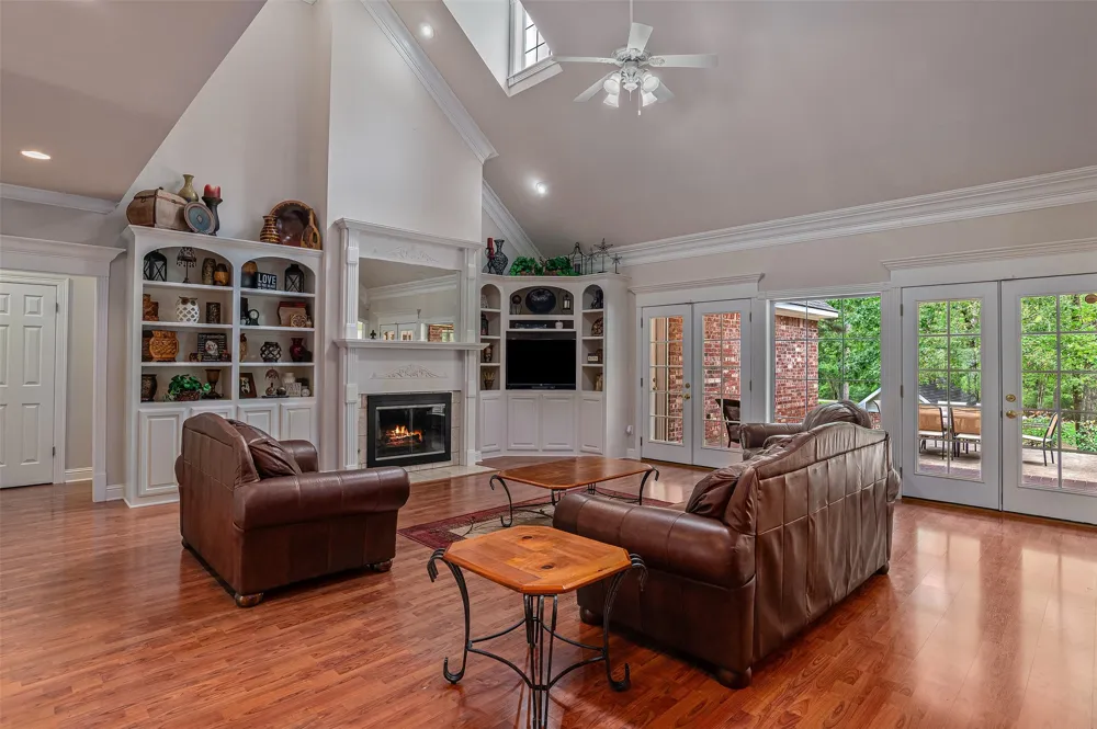 10685 Saint Charles Place Keithville, LA 71047