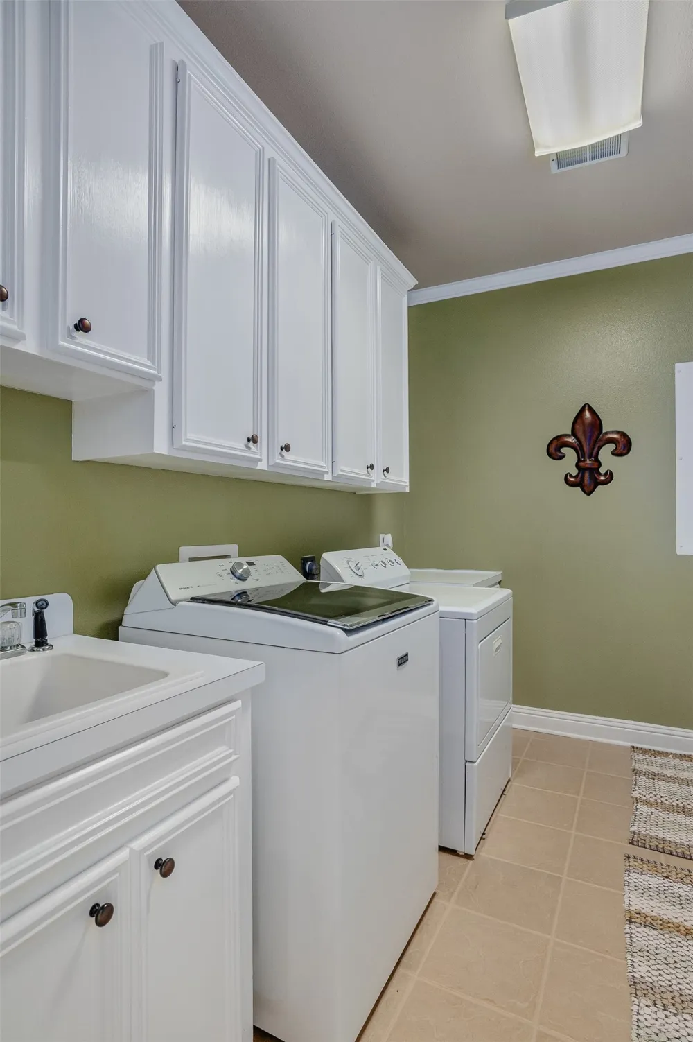 10685 Saint Charles Place Keithville, LA 71047
