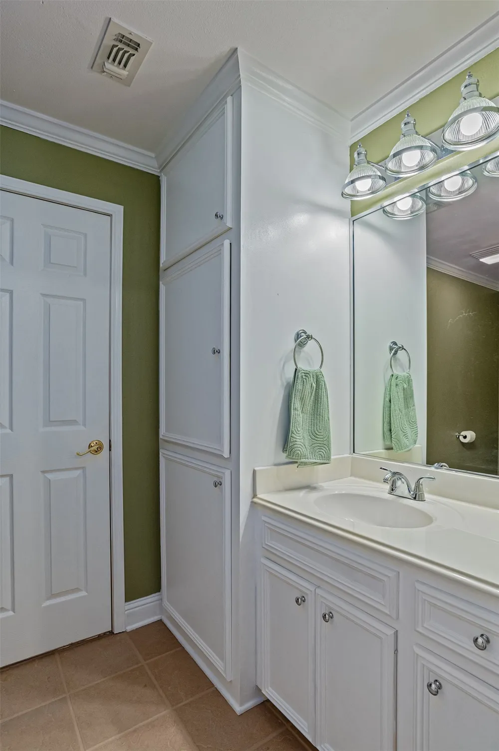 10685 Saint Charles Place Keithville, LA 71047