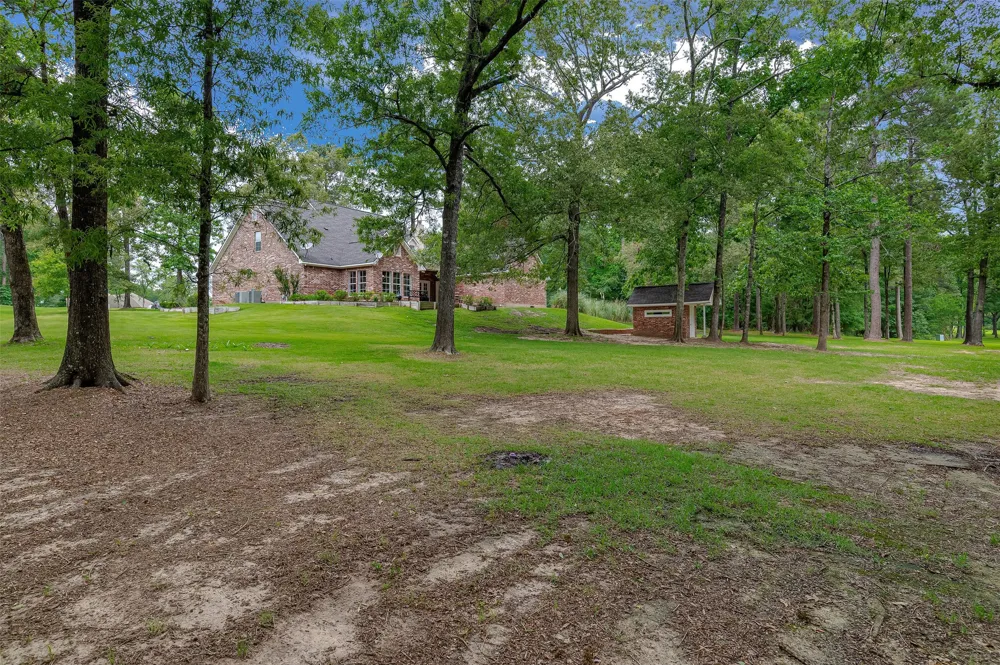 10685 Saint Charles Place Keithville, LA 71047