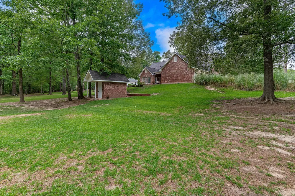 10685 Saint Charles Place Keithville, LA 71047