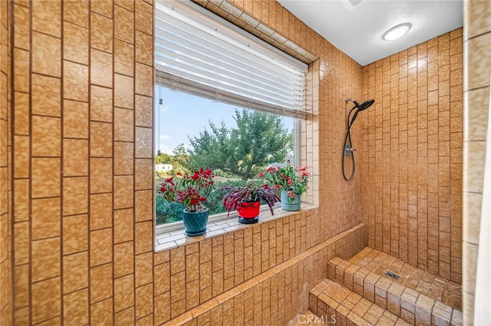 9312 Avenida Altura Bella Cherry Valley, CA 92223