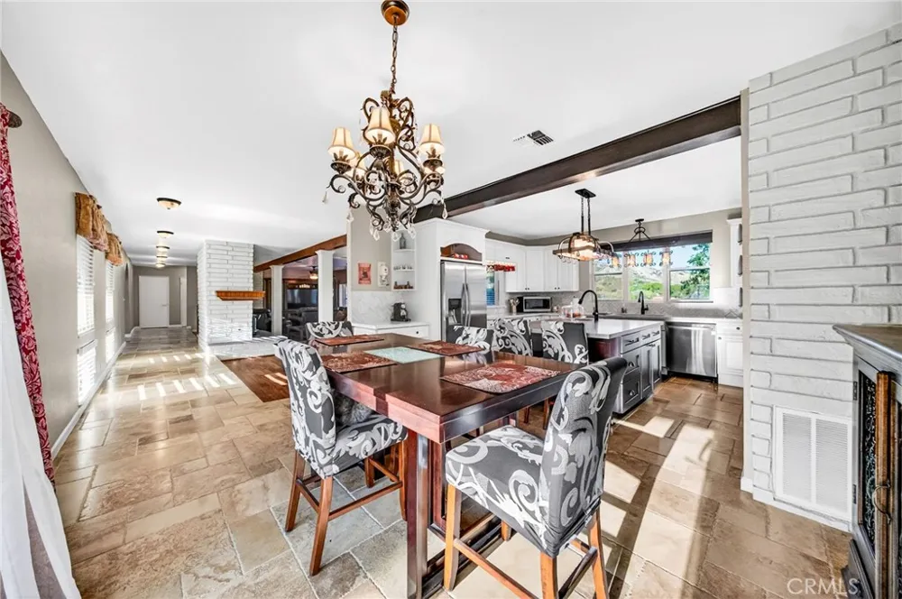 9312 Avenida Altura Bella Cherry Valley, CA 92223