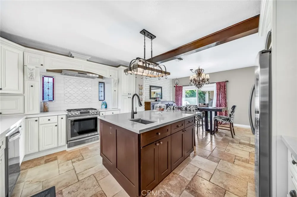 9312 Avenida Altura Bella Cherry Valley, CA 92223