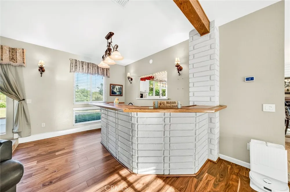 9312 Avenida Altura Bella Cherry Valley, CA 92223