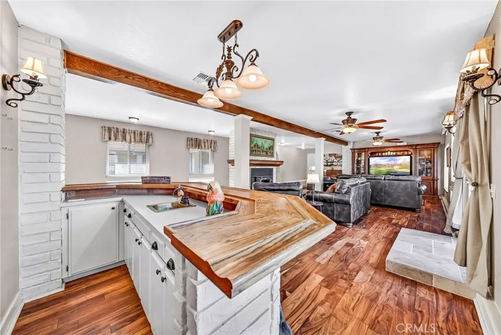 9312 Avenida Altura Bella Cherry Valley, CA 92223