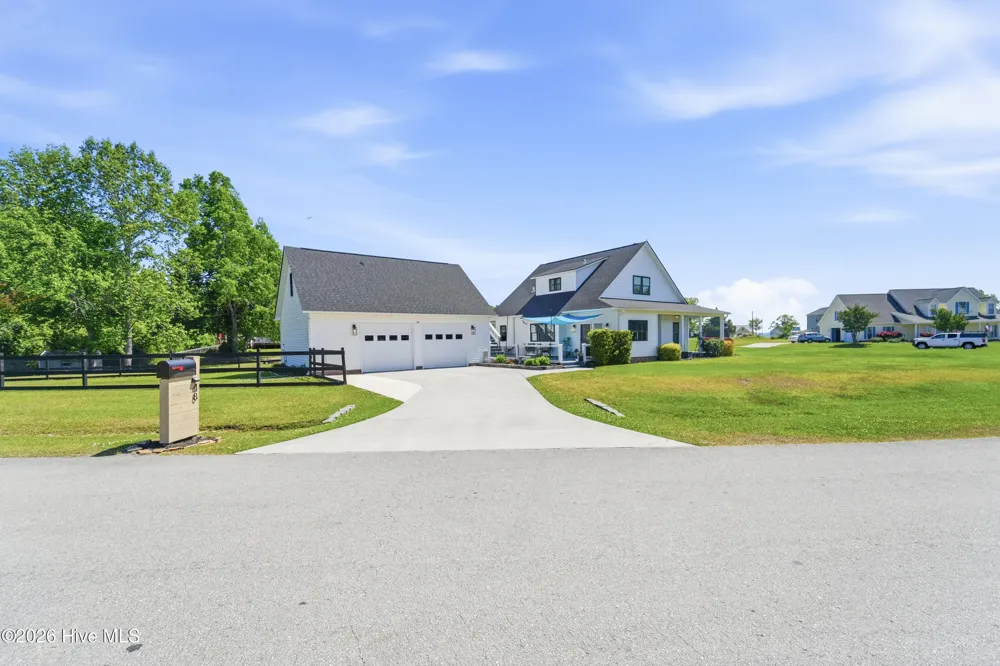 48 Pickett Way Swansboro, NC 28584