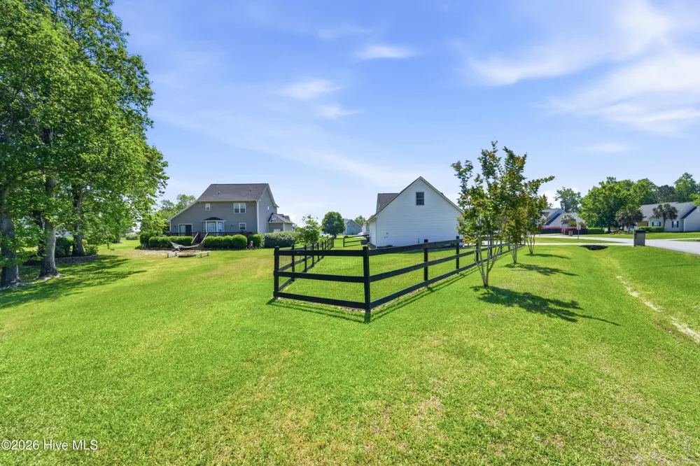 48 Pickett Way Swansboro, NC 28584