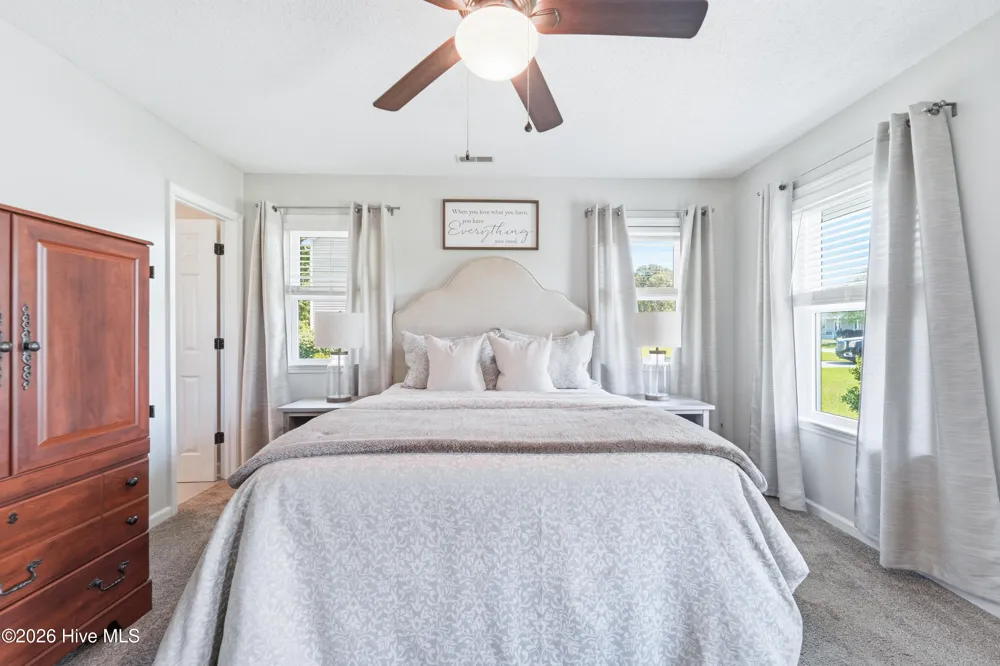 48 Pickett Way Swansboro, NC 28584