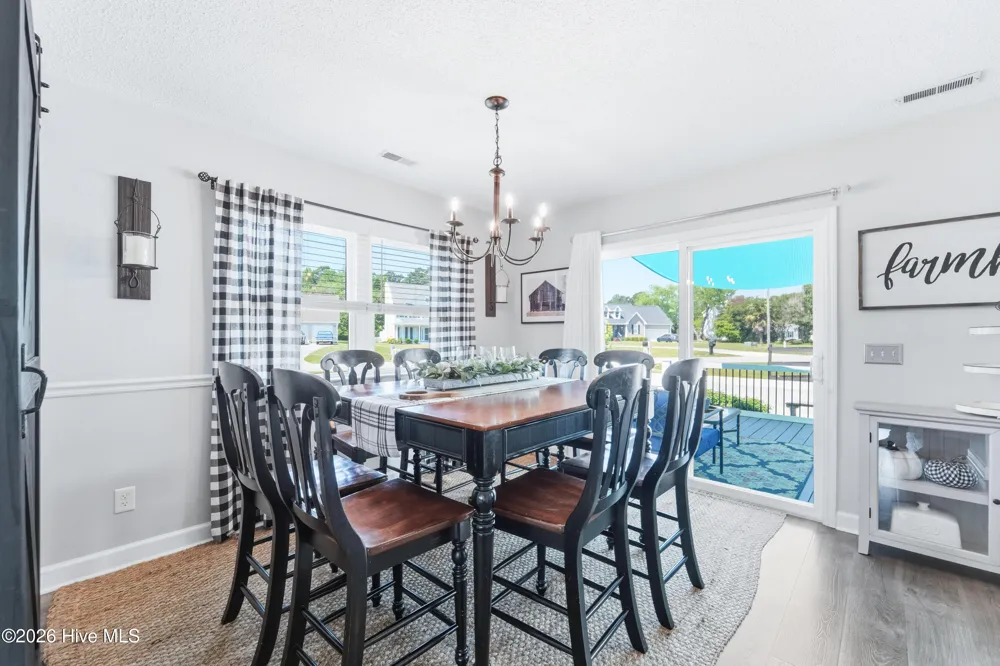 48 Pickett Way Swansboro, NC 28584