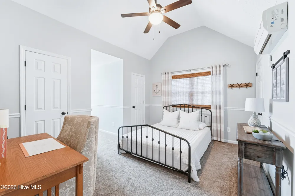 48 Pickett Way Swansboro, NC 28584