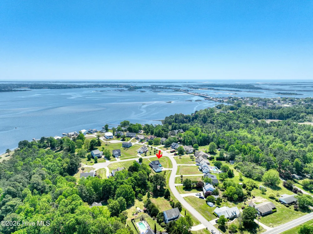 48 Pickett Way Swansboro, NC 28584