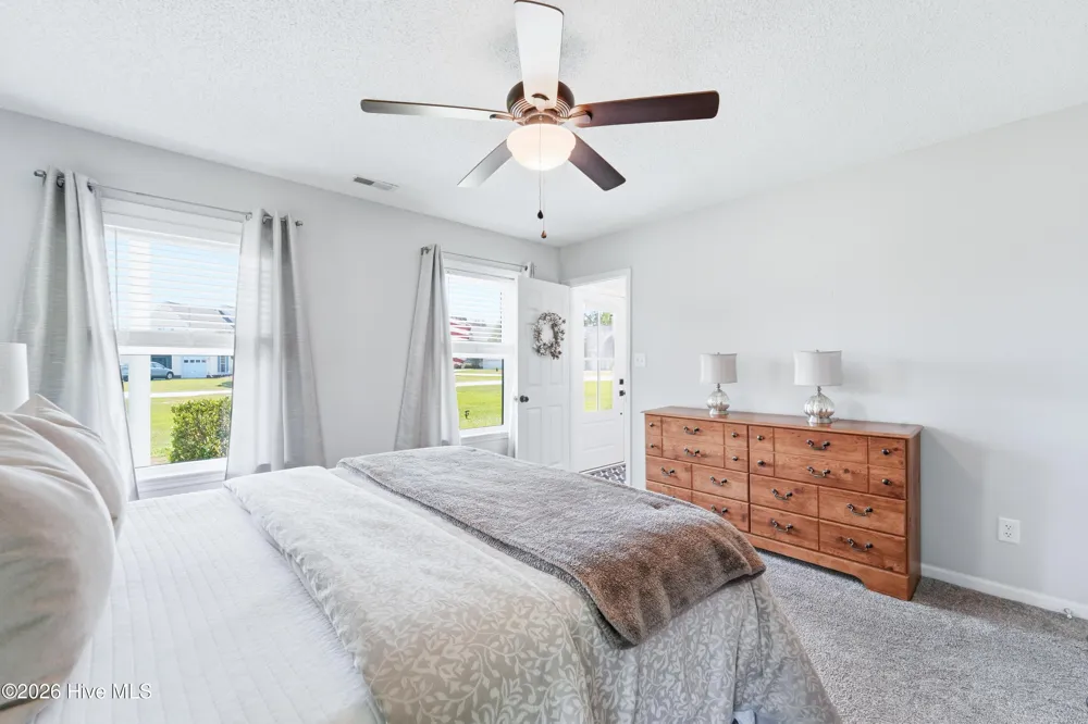 48 Pickett Way Swansboro, NC 28584