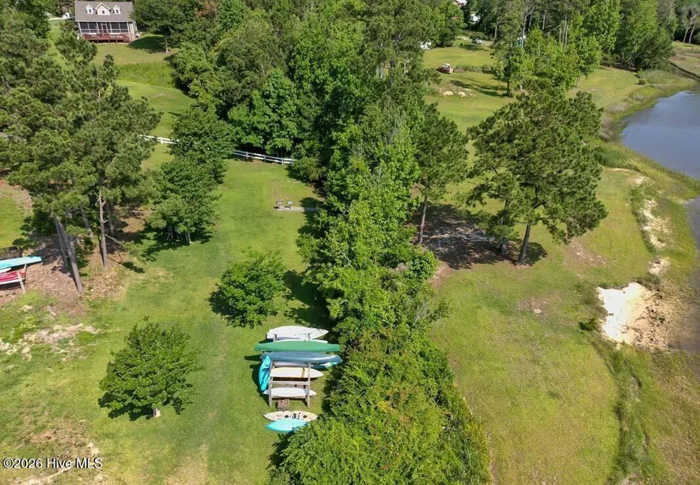 48 Pickett Way Swansboro, NC 28584