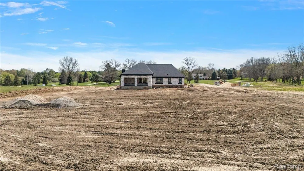 4025 Taft Road Bruce Township, MI 48065