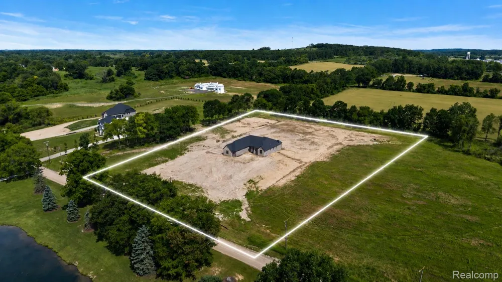4025 Taft Road Bruce Township, MI 48065