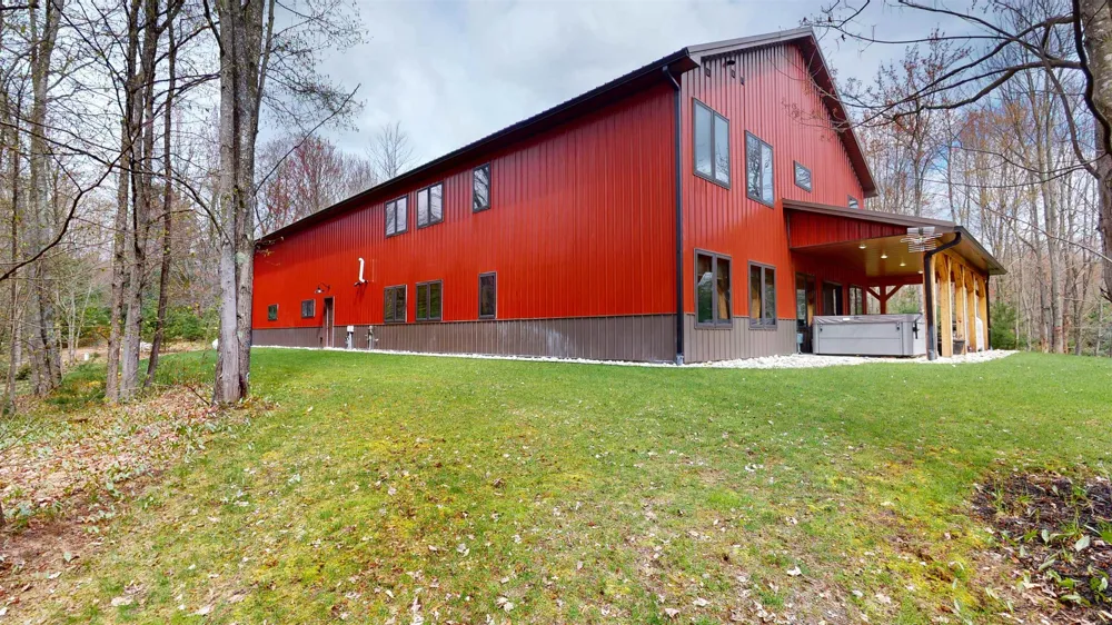 7289 SW Creighton Road Boardman Township, MI 49680