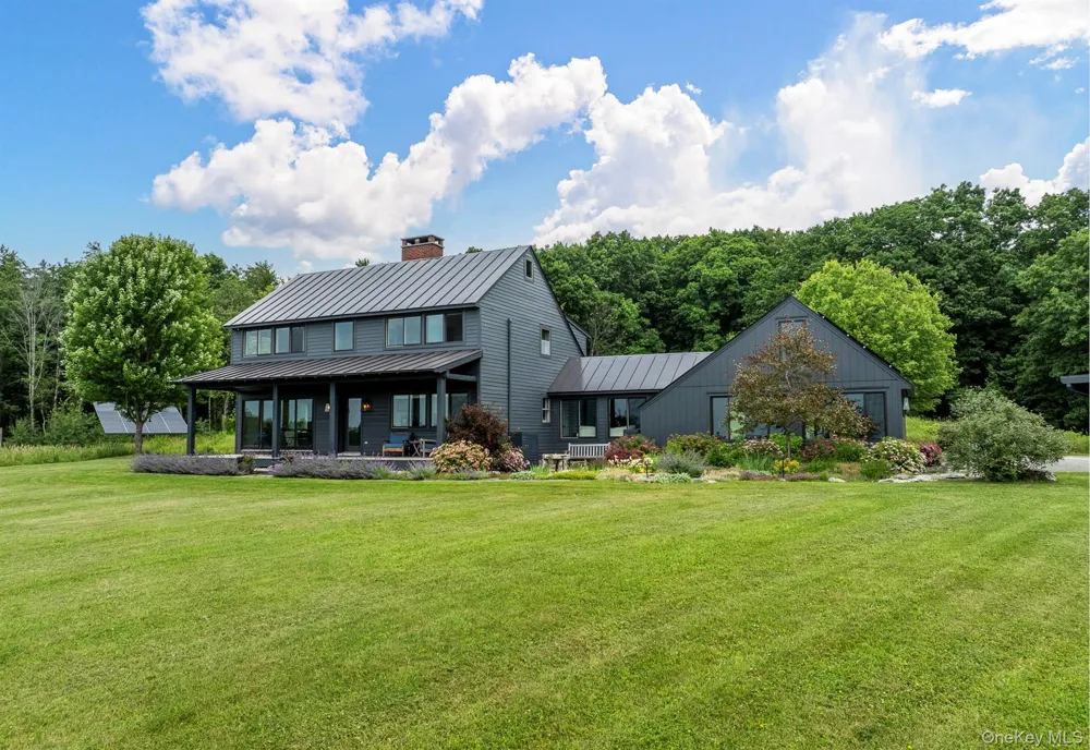 53 May Lane Chatham, NY 12165