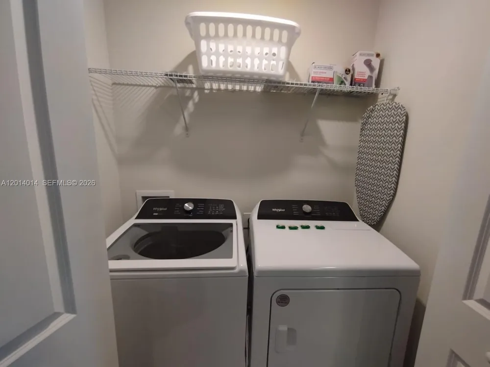 1292 BLUE ISLAND DRIVE #1292 Clermont, FL 34714
