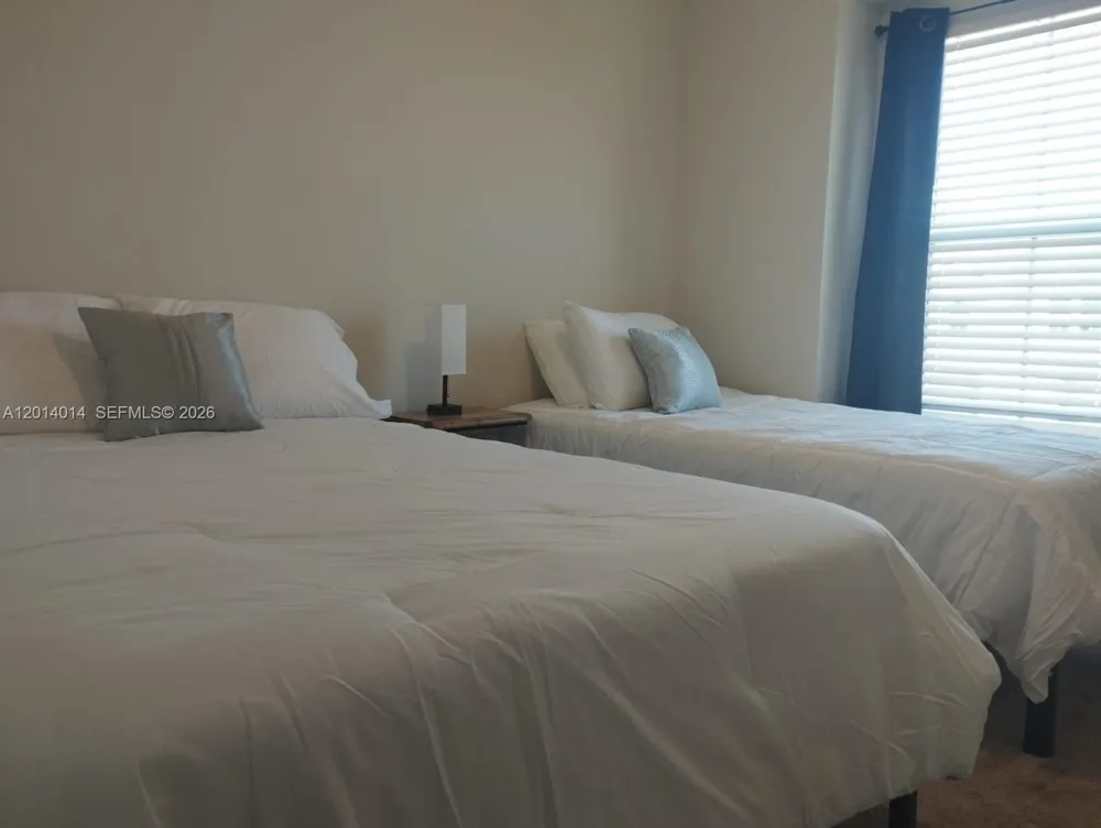 1292 BLUE ISLAND DRIVE #1292 Clermont, FL 34714