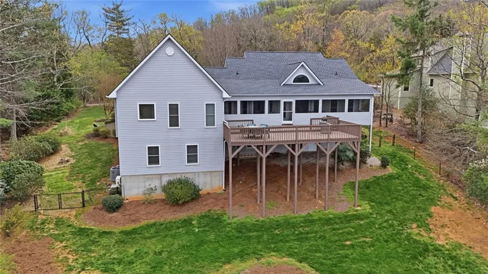 1168 Highland Road Sautee Nacoochee, GA 30571