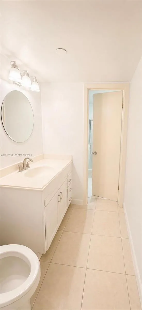 900 Saint Charles Pl #520 Pembroke Pines, FL 33026