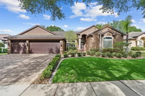 1059 NATURAL OAKS DRIVE