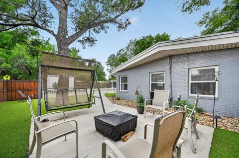 1603 William Brewster Street