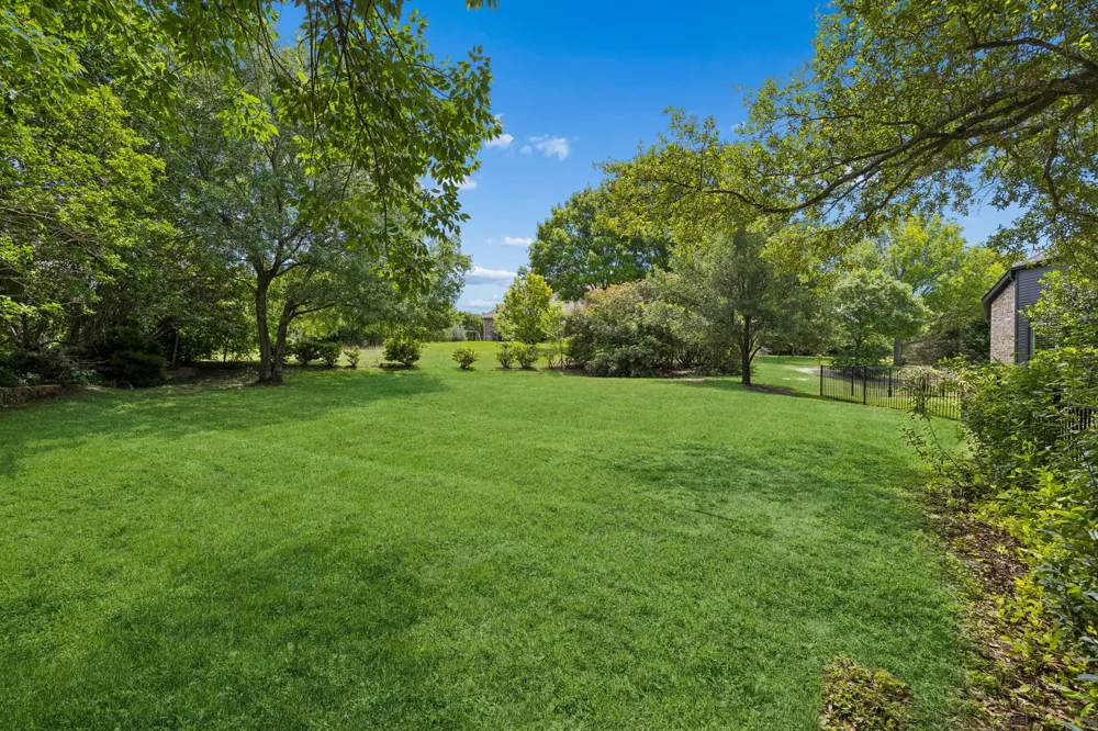 310 Deer Path Fairview, TX 75069