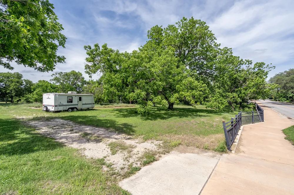 700 Main Street Liberty Hill, TX 78642