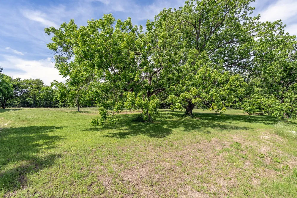 700 Main Street Liberty Hill, TX 78642