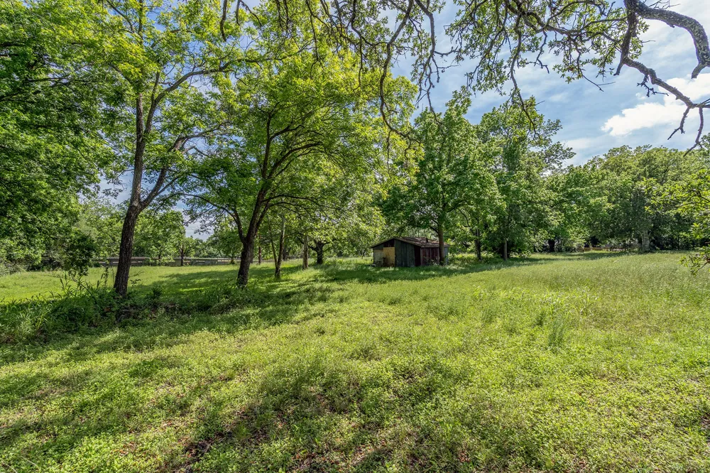 700 Main Street Liberty Hill, TX 78642