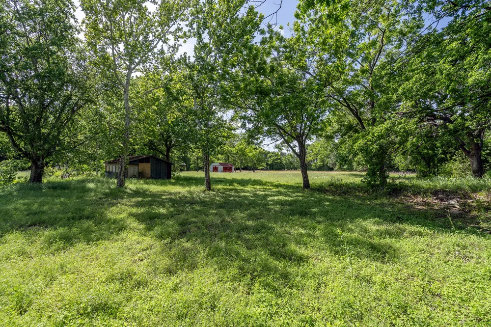 700 Main Street Liberty Hill, TX 78642