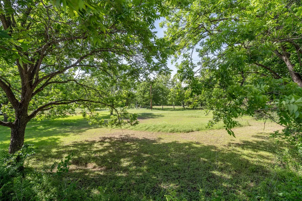 700 Main Street Liberty Hill, TX 78642