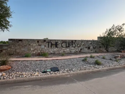 1100 Spyglass Drive