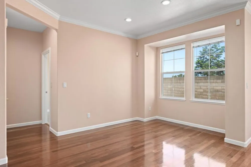 5749 Oakmont Drive Richmond, CA 94806