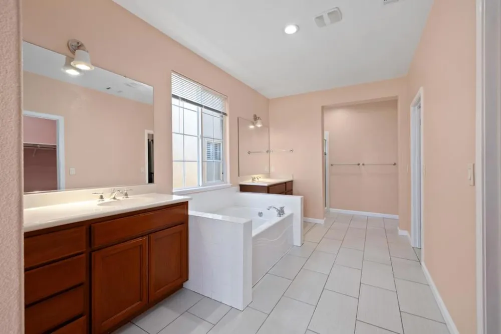 5749 Oakmont Drive Richmond, CA 94806